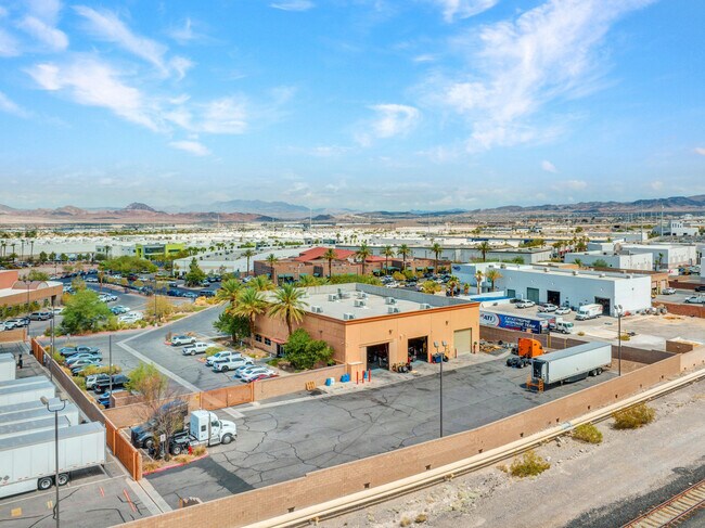 More details for 60 Corporate Park Dr, Henderson, NV - Land for Lease