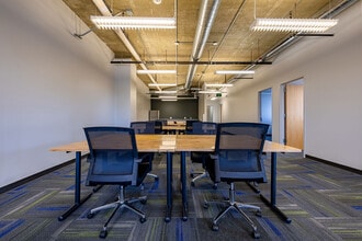 345 W Washington Ave, Madison, WI for lease Interior Photo- Image 2 of 10