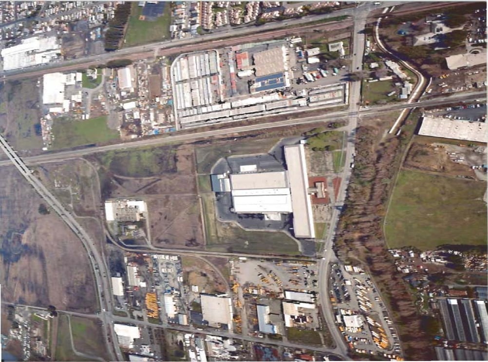 Land For Sale Or Lease - Ghilloti Park portfolio of 2 properties for sale on LoopNet.ca Primary Photo- Image 1 of 3