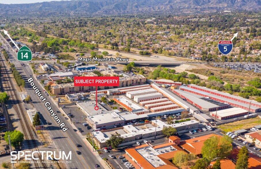 26057-26069 Bouquet Canyon Rd, Valencia, CA à louer - Photo du bâtiment - Image 3 de 11