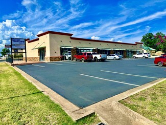 More details for 102 W Dallas St, Llano, TX - Retail for Lease