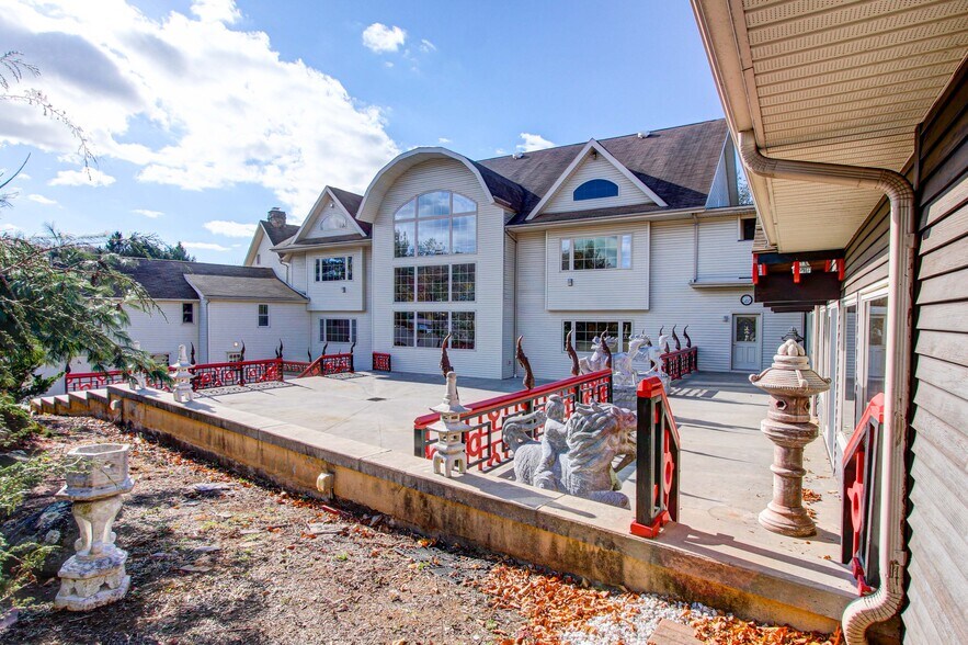 6271 Batman Rd, Zionsville, PA à vendre - Photo du bâtiment - Image 2 de 24