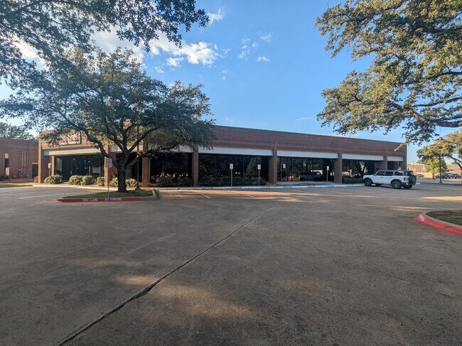 Plus de détails pour 4100-4108 Amon Carter Blvd, Fort Worth, TX - Local d'activités à louer