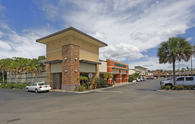 Plus de détails pour 2065-2127 Tamiami Trl S, Venice, FL - Commerce de détail à louer