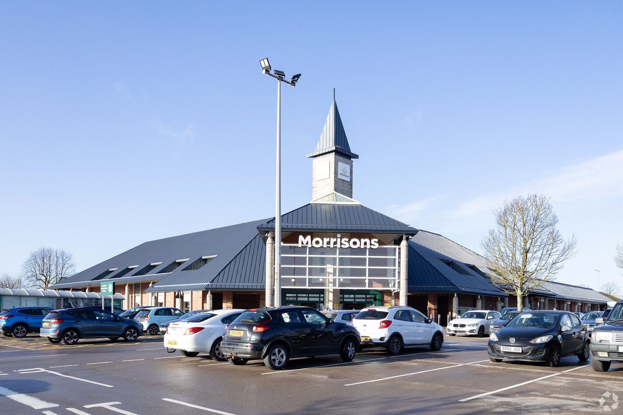 Black Country Route, Bilston for lease Primary Photo- Image 1 of 4