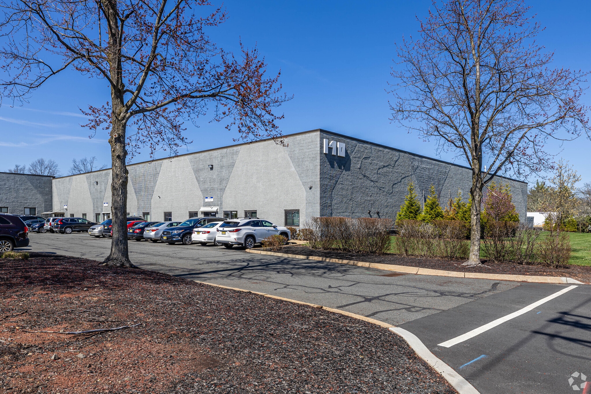 140 Ethel Rd W, Piscataway, NJ for lease Building Photo- Image 1 of 8