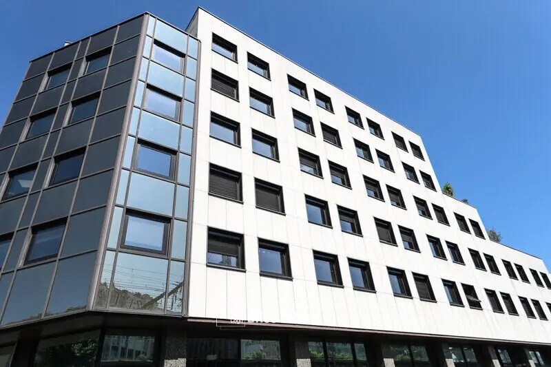 dans Lyon à vendre Photo du bâtiment- Image 1 de 1