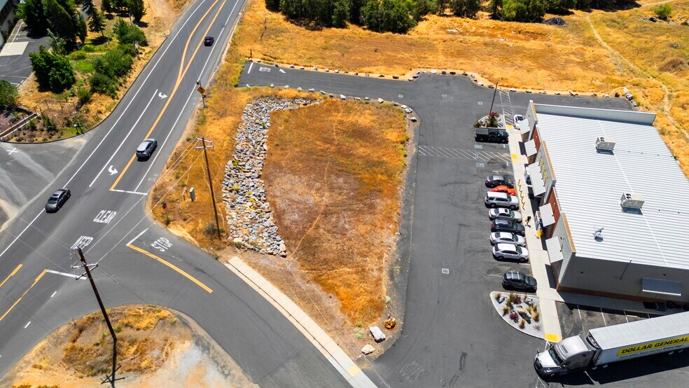 11400 Union Hill Rd, Sonora, CA à vendre - Photo du bâtiment - Image 2 de 9