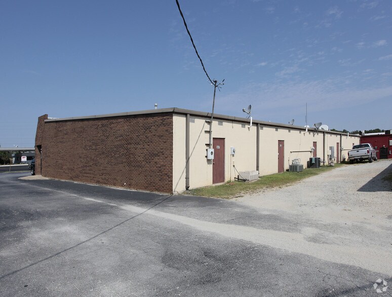 347-353 Glynn St, Fayetteville, GA à louer - Photo du bâtiment - Image 2 de 2