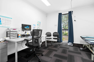 5 Cinnamon Gr, Point Cook for lease Interior Photo- Image 2 of 5