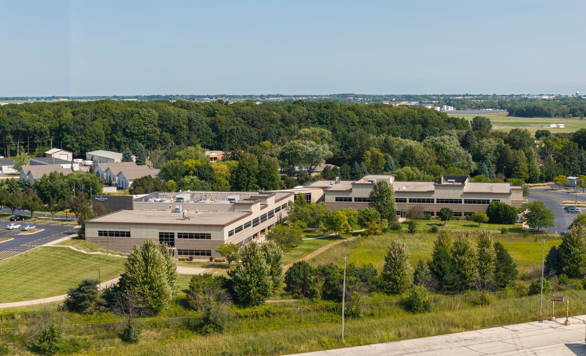 6744 S Howell Ave, Oak Creek, WI for sale Building Photo- Image 1 of 1
