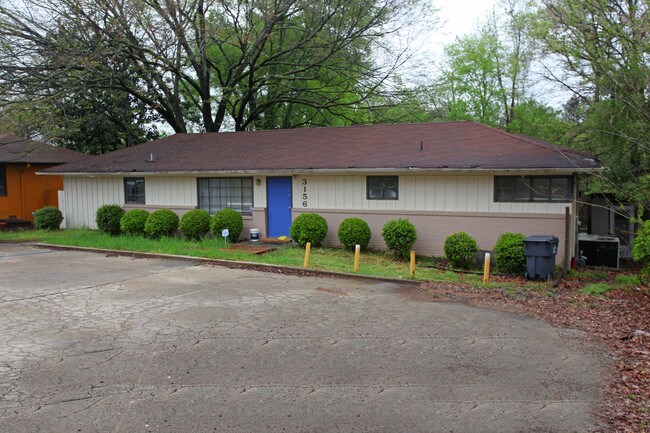 More details for 3156 Cahaba Heights Rd, Birmingham, AL - Retail for Sale