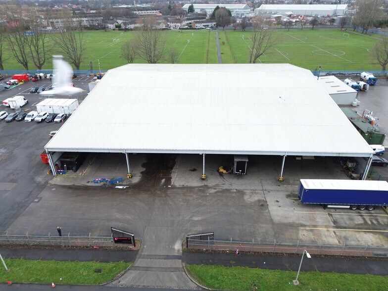 Inchyra Rd, Grangemouth à vendre - Photo du bâtiment - Image 2 de 7