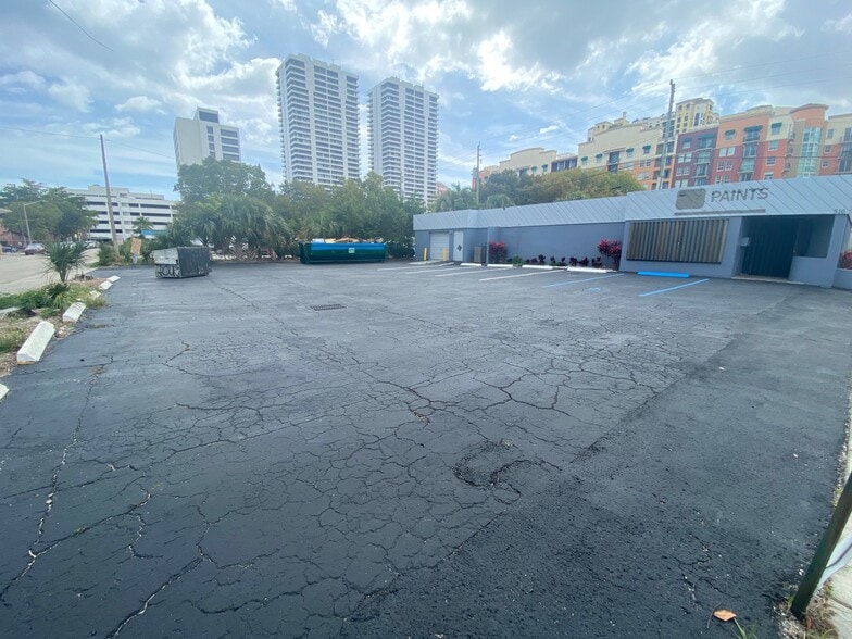 510 S Dixie Hwy, West Palm Beach, FL à vendre - Photo du bâtiment - Image 2 de 7