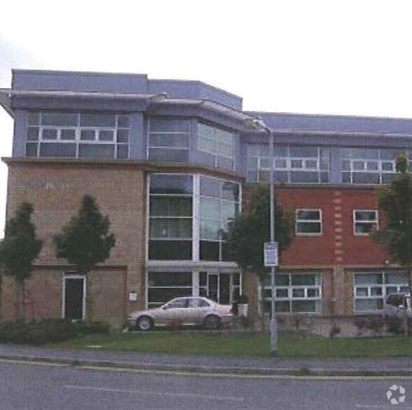 Euston Way, Telford for lease - Primary Photo - Image 1 of 2