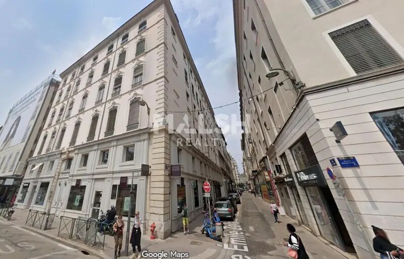 Retail in Lyon for lease - Building Photo - Image 3 of 6
