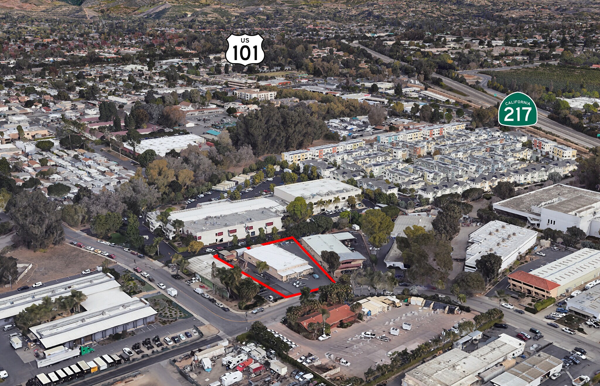 5782 Thornwood Dr, Goleta, CA à vendre Photo principale- Image 1 de 1