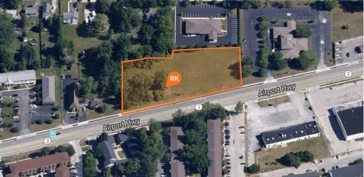 3832 Airport Hwy, Toledo, OH à vendre - Photo du bâtiment - Image 3 de 3