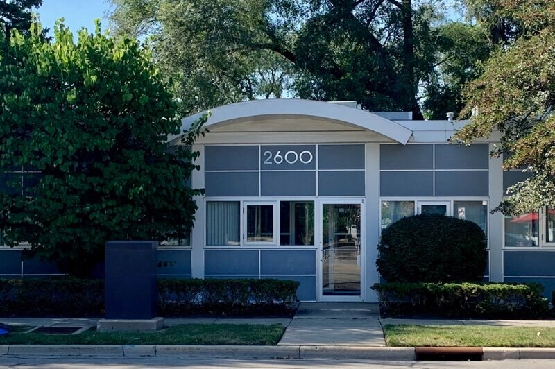2600 Gross Point Rd, Evanston, IL à vendre - Photo du bâtiment - Image 1 de 18