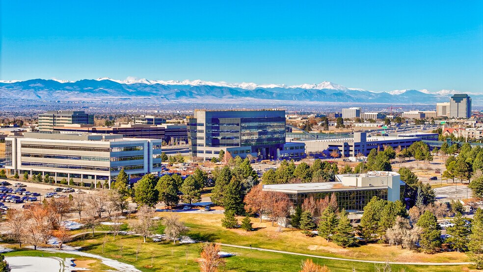 161 Inverness Dr W, Englewood, CO à louer - Photo du bâtiment - Image 2 de 23