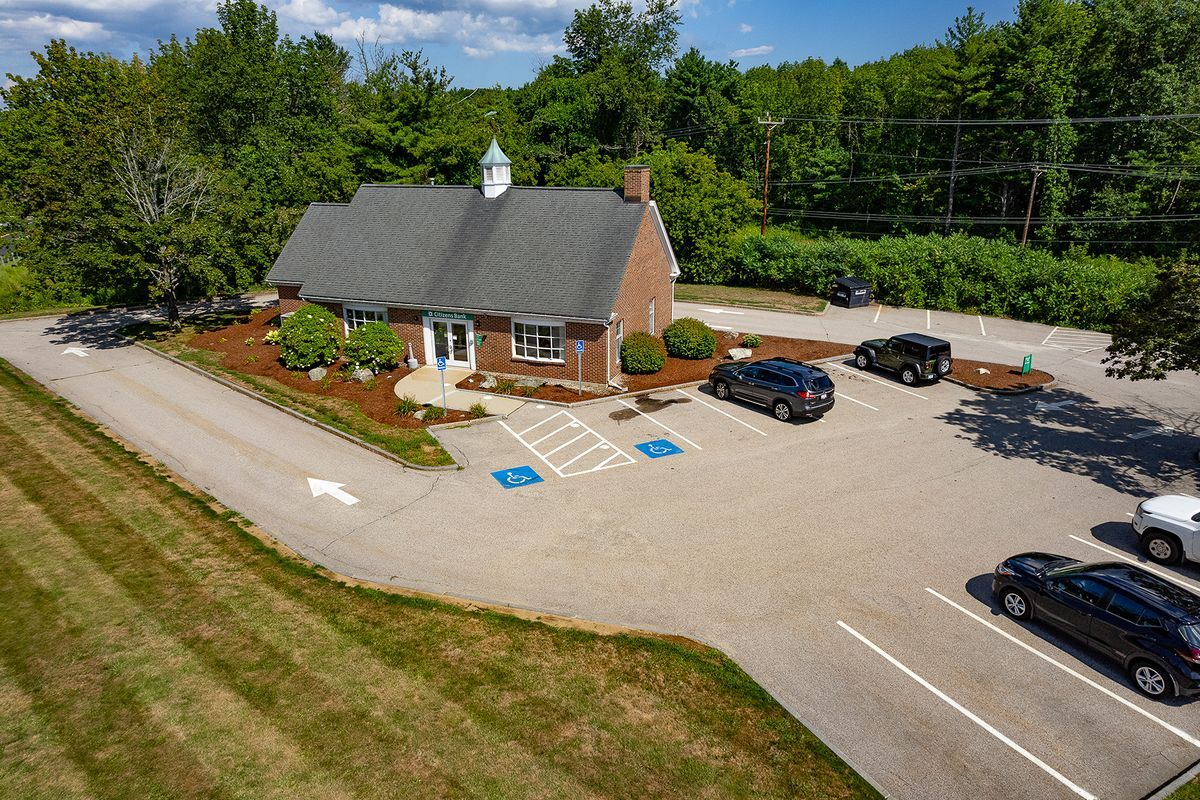 405 Portland Ave, Rollinsford, NH for lease Primary Photo- Image 1 of 6