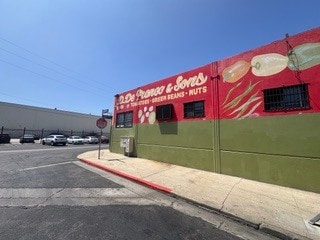 1000 Lawrence St, Los Angeles, CA à vendre - Photo du bâtiment - Image 2 de 24