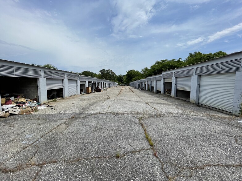 900 E Page Ave, Malvern, AR à vendre - Photo du bâtiment - Image 1 de 1