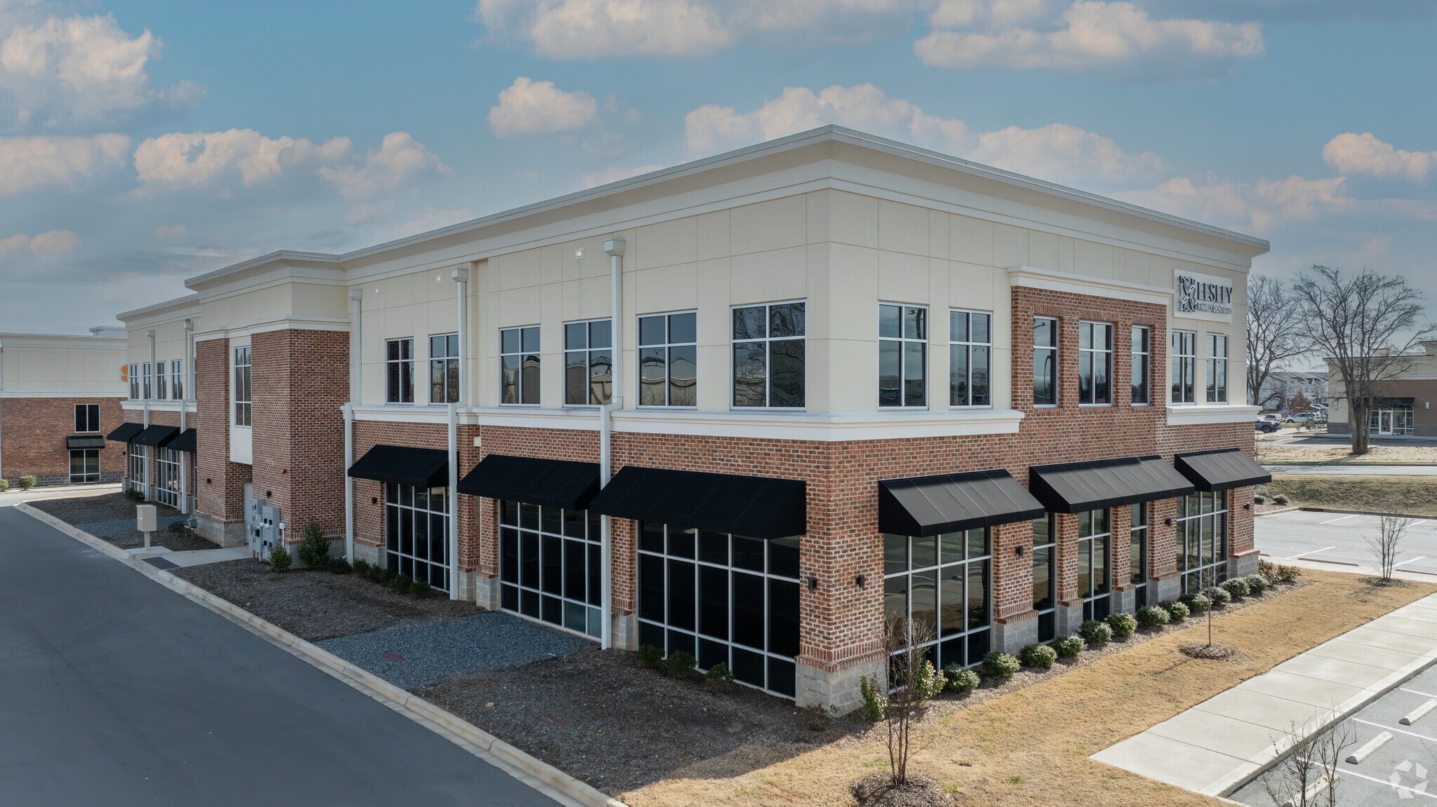 290 Robins Way SW, Concord, NC for sale Building Photo- Image 1 of 8