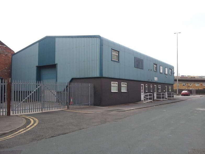 Tadman St, Hull à louer - Photo du bâtiment - Image 2 de 3