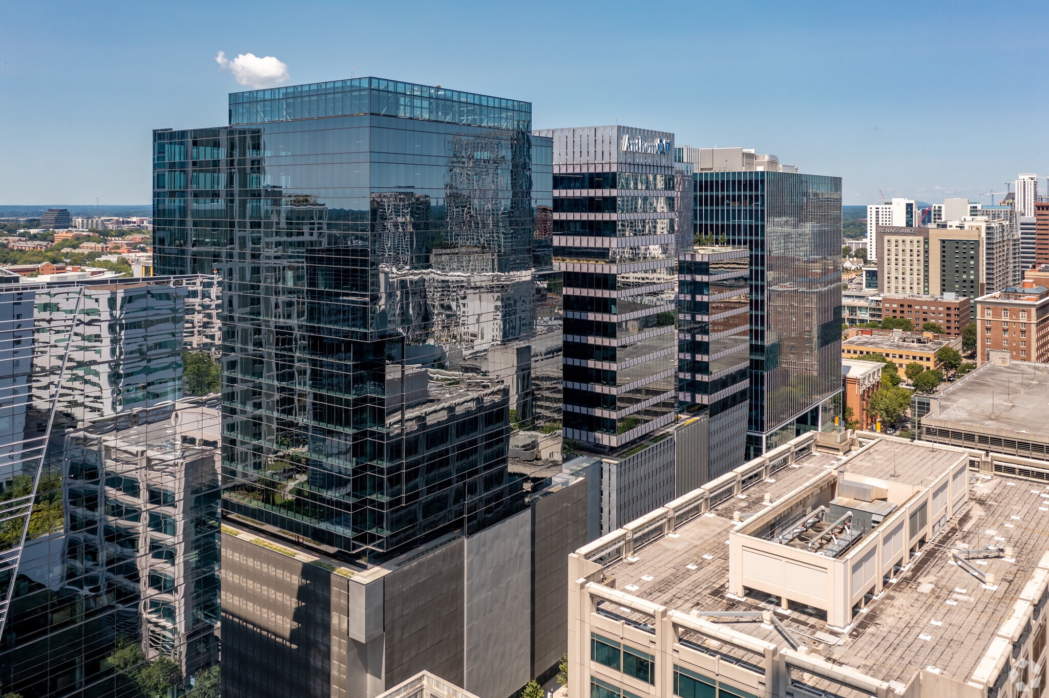 712 W Peachtree St, Atlanta, GA à louer Photo principale- Image 1 de 7