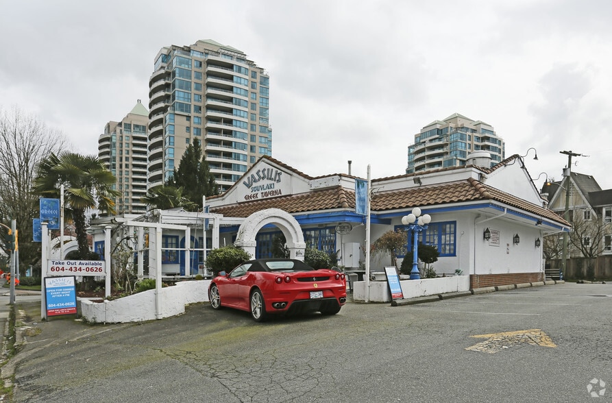 6558 Kingsway, Burnaby, BC for sale - Building Photo - Image 1 of 15