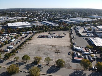 Plus de détails pour 500 Grumman Rd, Bethpage, NY - Terrain à louer