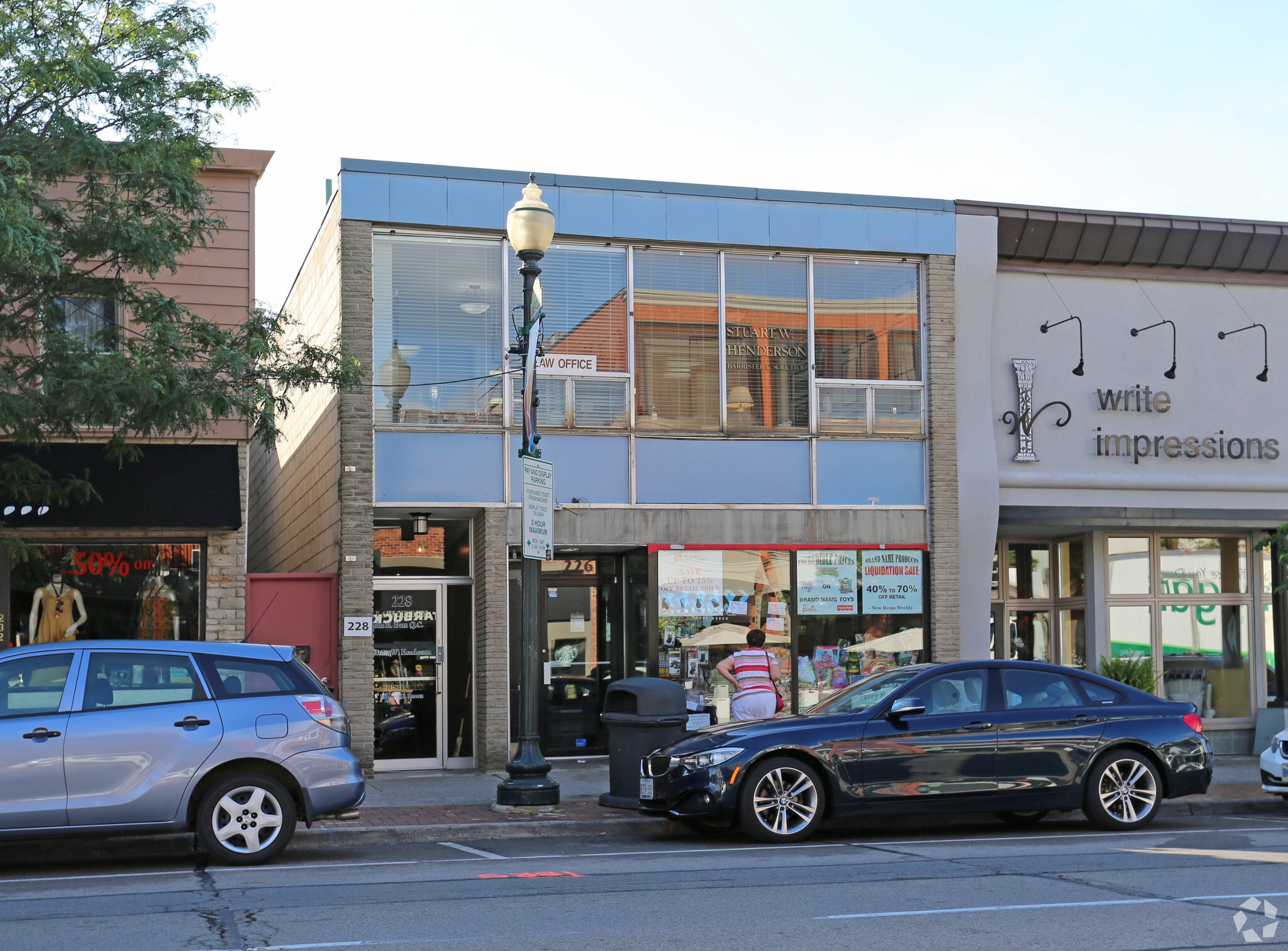 226-228 Lakeshore Rd E, Oakville, ON for sale Primary Photo- Image 1 of 1