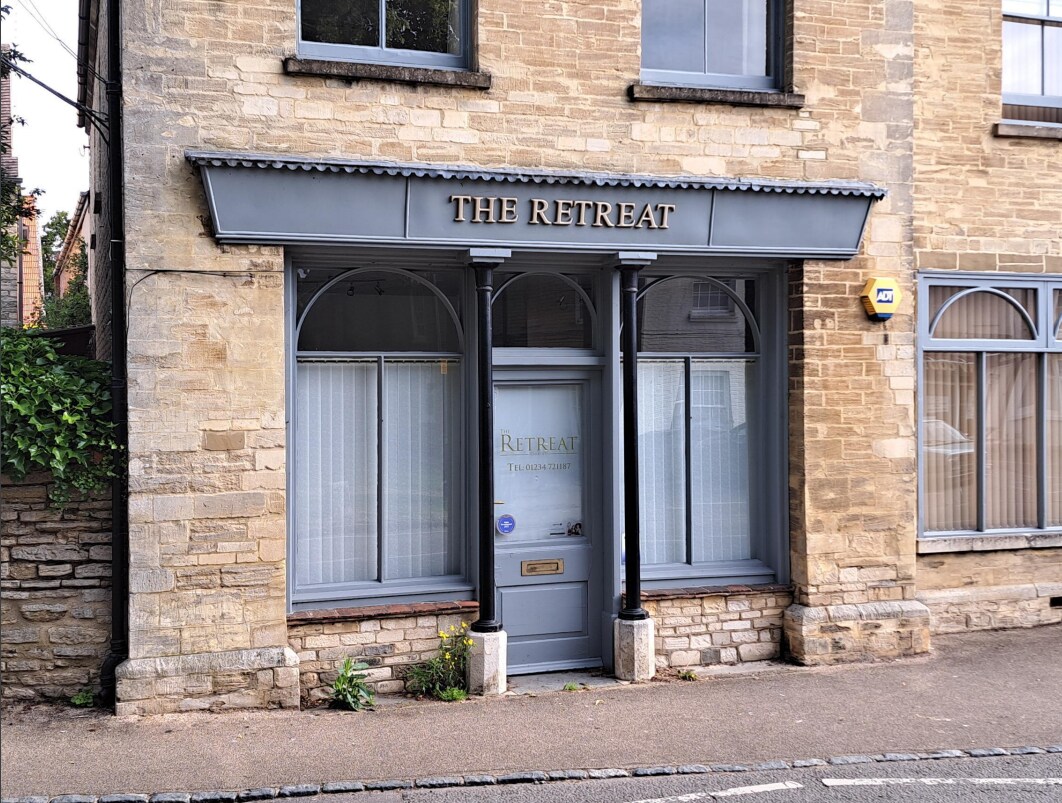 72 High St, Bedford for sale Primary Photo- Image 1 of 1