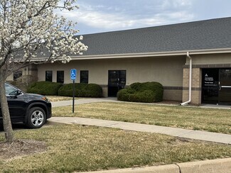 Plus de détails pour 10100 E Shannon Woods St, Wichita, KS - Bureau à vendre