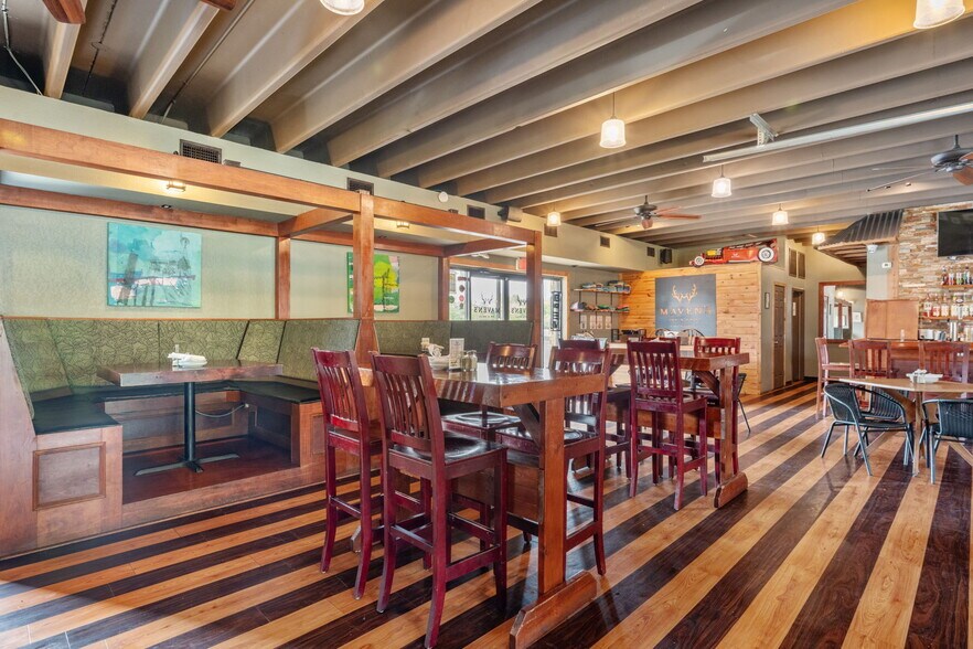 10530 FM 2673, Canyon Lake, TX à vendre - Photo intérieure - Image 3 de 12