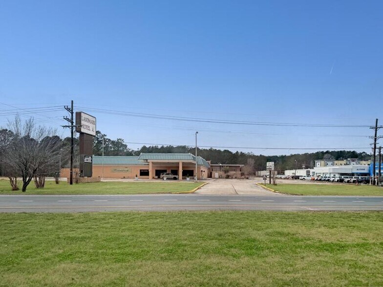 3080 Colony Blvd, Leesville, LA à vendre - Photo du bâtiment - Image 3 de 24