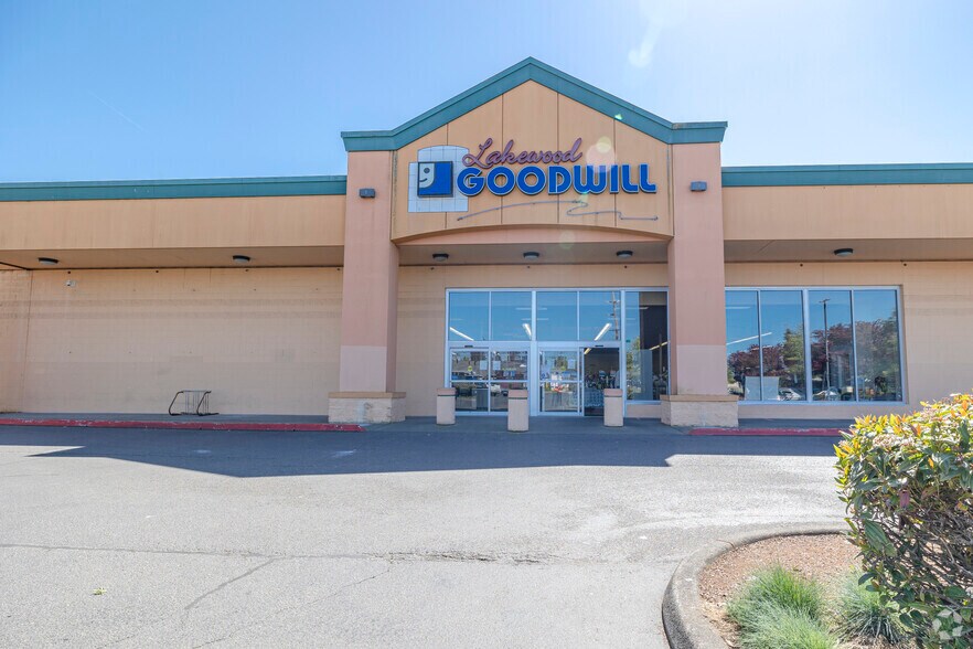 6002 Mount Tacoma Dr SW, Lakewood, WA for sale - Building Photo - Image 2 of 9