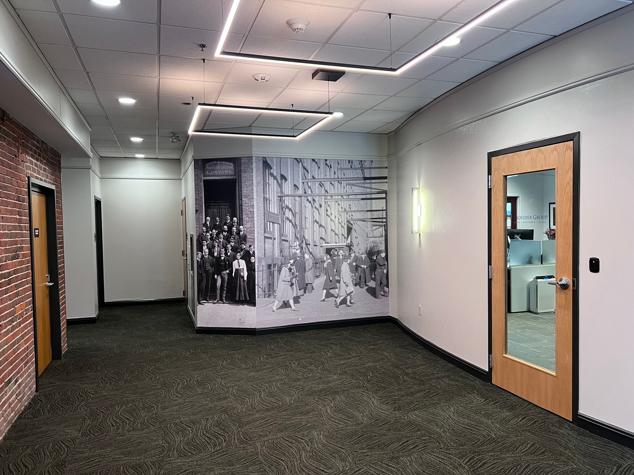 235 Promenade St, Providence, RI à louer Hall d’entrée- Image 1 de 13