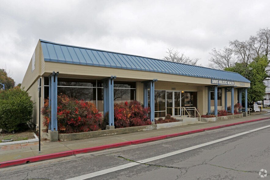 1403 5th St, Davis, CA à louer - Photo du bâtiment - Image 3 de 3