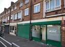 7 Central Para, Feltham à louer - Photo du bâtiment - Image 2 de 2