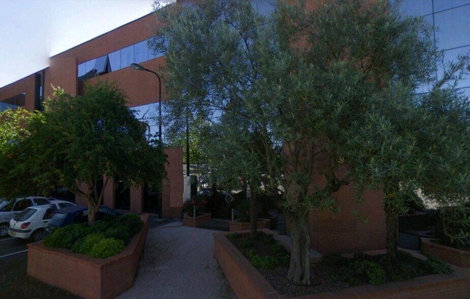 Bureau dans Colomiers à louer - Photo du bâtiment - Image 1 de 7