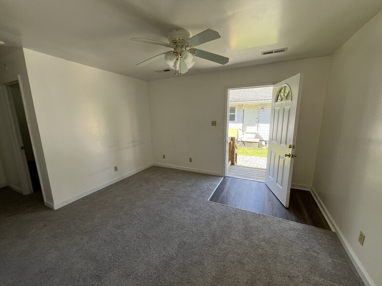 172 McKeever St, Petersburg, VA for sale - Building Photo - Image 3 of 24