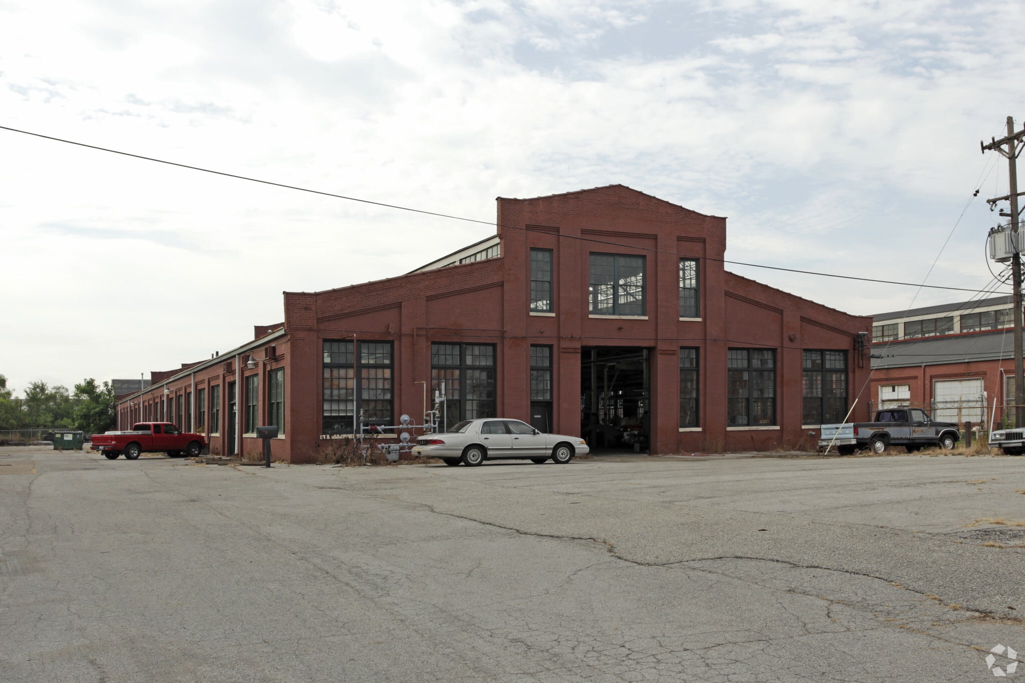 1809 COMMERCE Rd, LOUISVILLE, KY for sale Primary Photo- Image 1 of 3