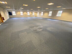 Commercial Rd, Darwen à louer Photo intérieure- Image 1 de 12