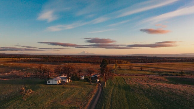 More details for 81338 Rail Hollow Rd, Dufur, OR - Land for Sale