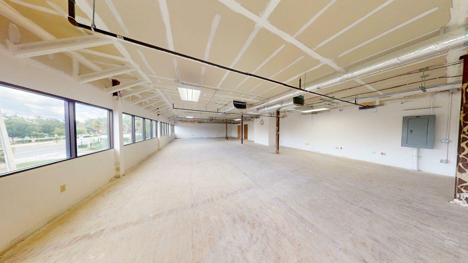 140 N Westmonte Dr, Altamonte Springs, FL for lease Interior Photo- Image 1 of 3