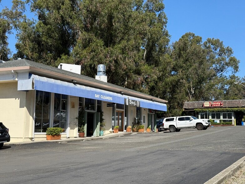 Redwood Road, Oakland, CA for lease - Building Photo - Image 2 of 2