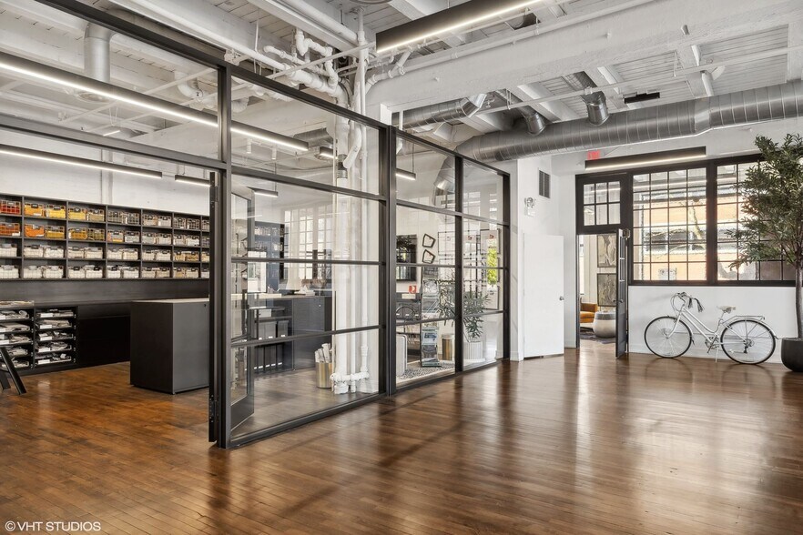 1517 W Carroll Ave, Chicago, IL à vendre - Photo intérieure - Image 3 de 8