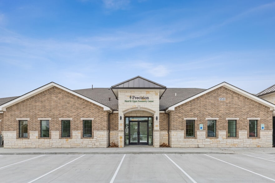 12530 Lebanon Rd, Frisco, TX for lease - Building Photo - Image 3 of 11